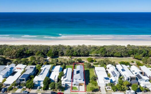 16 Eclipse Lane, Casuarina NSW 2487