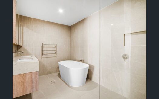 204/1 Black Wattle Circuit, Casuarina, NSW 2487